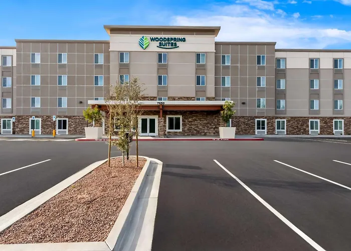 Woodspring Gilbert - Mesa Gateway Airport Hotel *