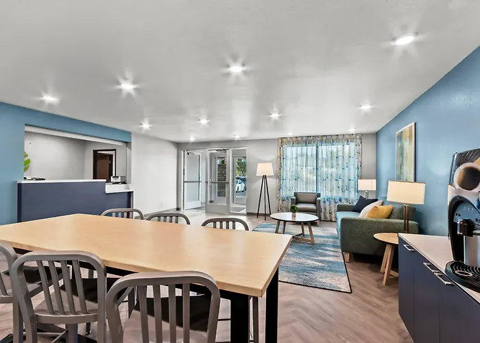 Hotel Woodspring Gilbert - Mesa Gateway Airport