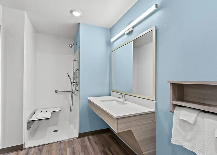 Woodspring Gilbert - Mesa Gateway Airport Hotel *